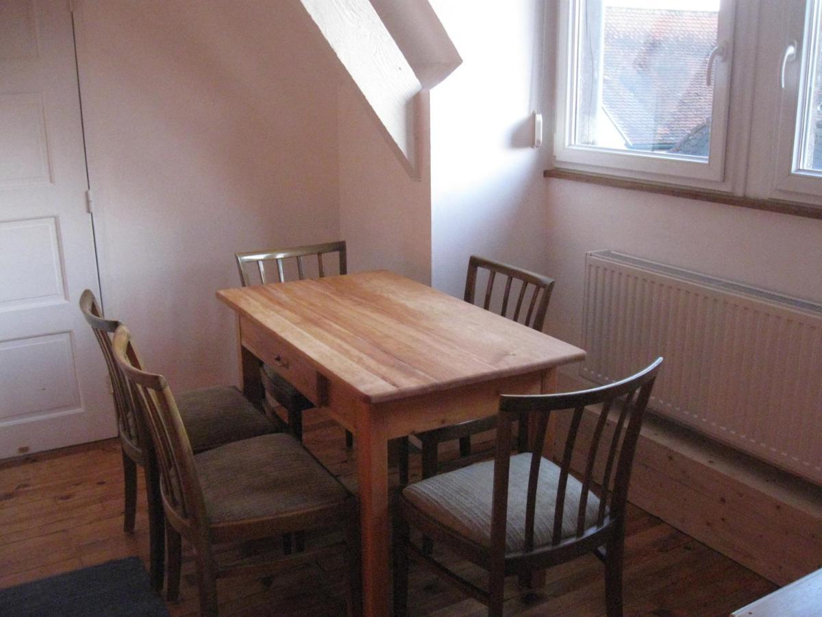 Familiensuite, zwei Zimmer, Mitbenutzung von Küche und Bad Rott Exterior foto