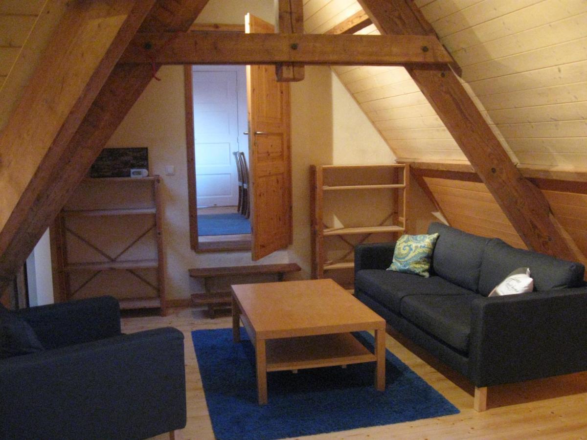 Familiensuite, zwei Zimmer, Mitbenutzung von Küche und Bad Rott Exterior foto